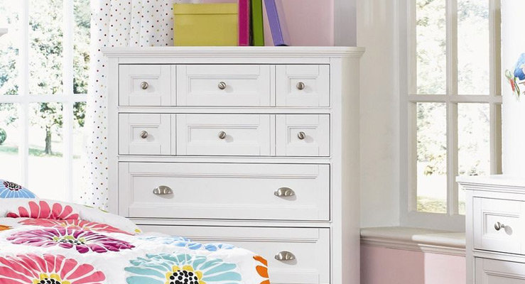 Kids dressers and clearance chests